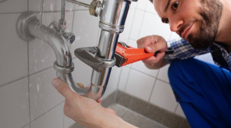 Expert burst pipe repair services in North Fort Myers, FL